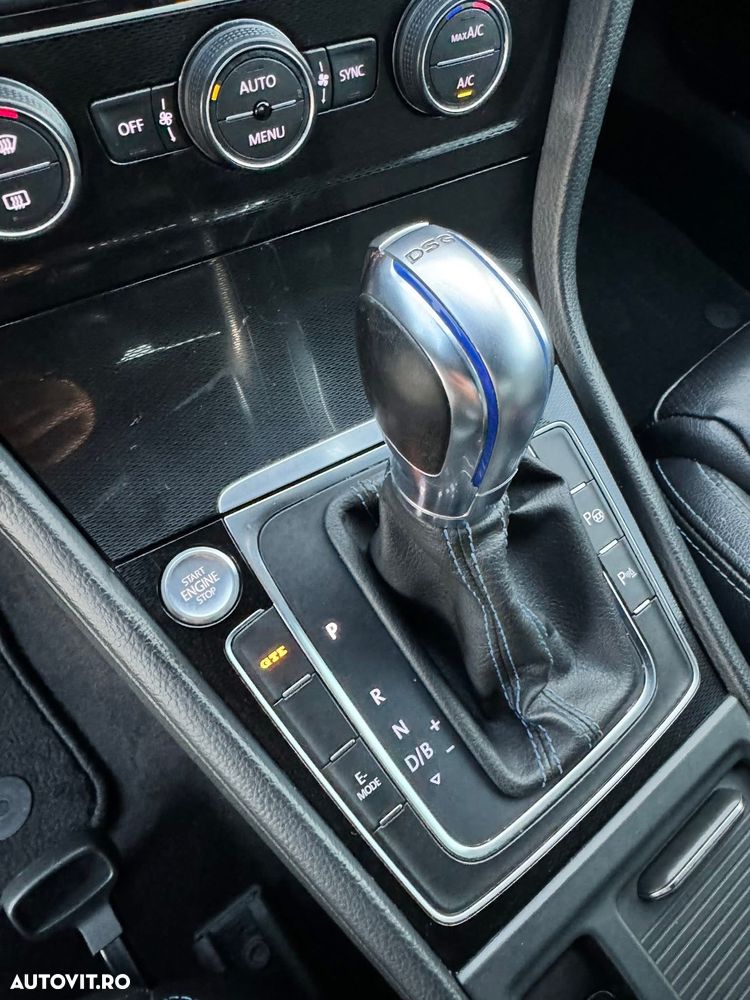 Volkswagen Golf 1.4 GTE Plug-In-Hybrid DSG - 7