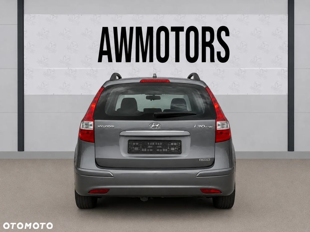 HYUNDAI I30 2011 *SAMOCHÓD NA CZĘŚCI* 5692 STEEL GRAY MASKA, LAMPA, DRZWI, LUSTERKO, ZDERZAK, GRILL, BŁOTNIK, KLAPA, BELKA, DESKA, FOTELE, KANAPA, ĆWIARTKA KIEROWNICA, TARCZE, ZACISKI, ZAWIESZENIE, KOMPLETNY PRZÓD, KOMPLETNY TYŁ, LICZNIK, ZEGARY, PRAWE LEWE PRZÓD TYŁ - 2