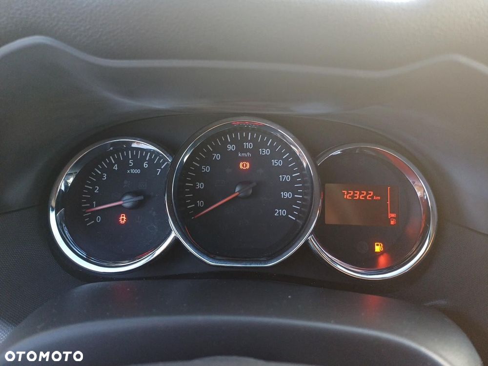 Dacia Duster 1.6 SCe S&S - 18