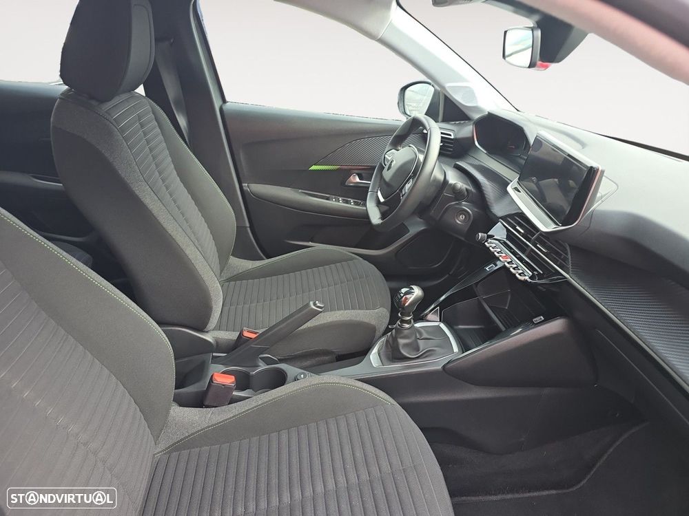 Peugeot 208 1.2 PureTech Active - 15