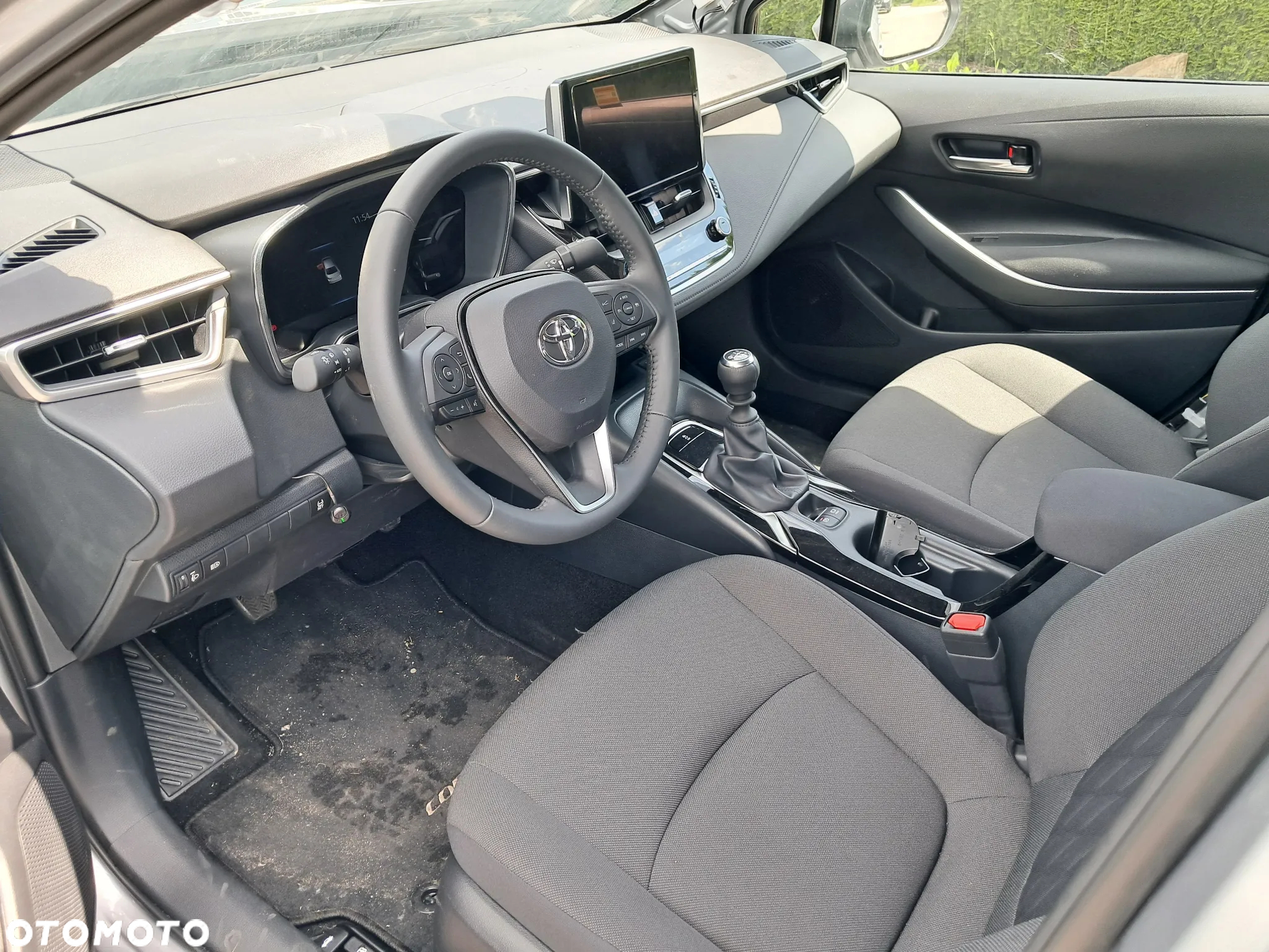 Toyota Corolla - 2