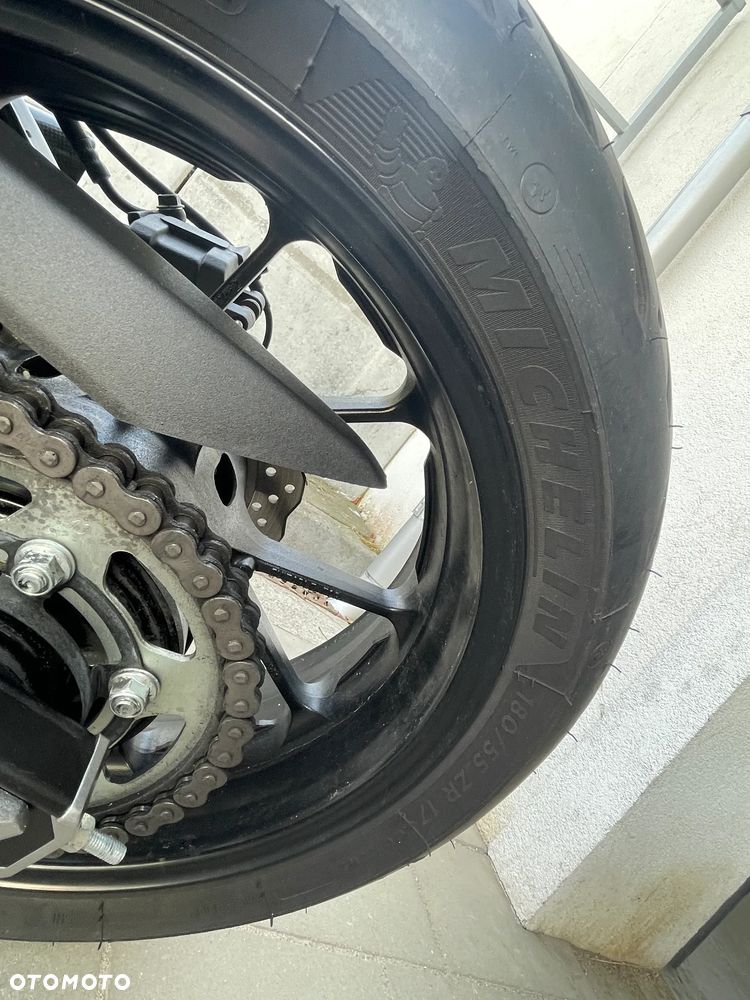 Yamaha MT - 22