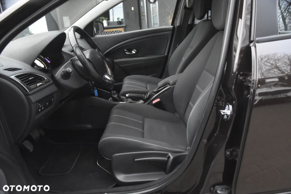 Renault Megane 1.6 16V Color Edition - 7