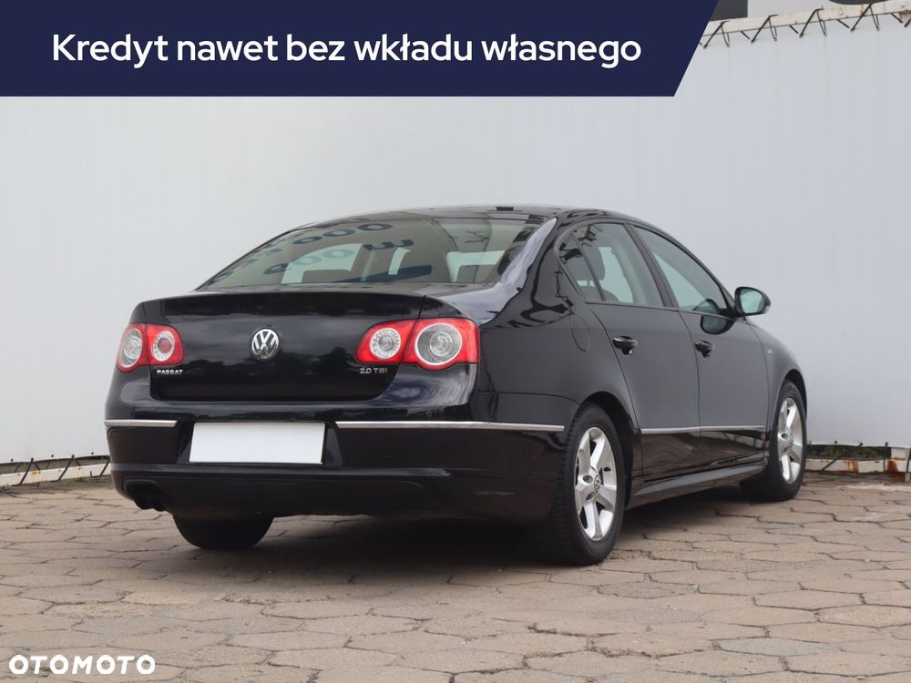 Volkswagen Passat - 7