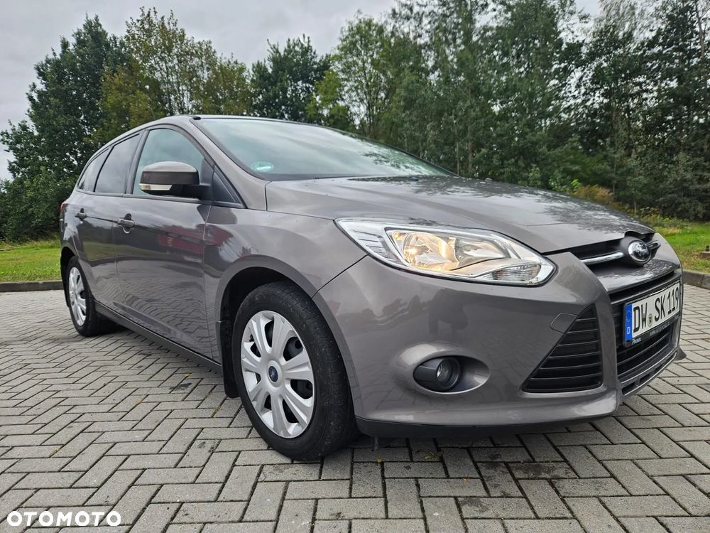 Ford Focus 1.0 EcoBoost Start-Stopp-System ACTIVE - 2