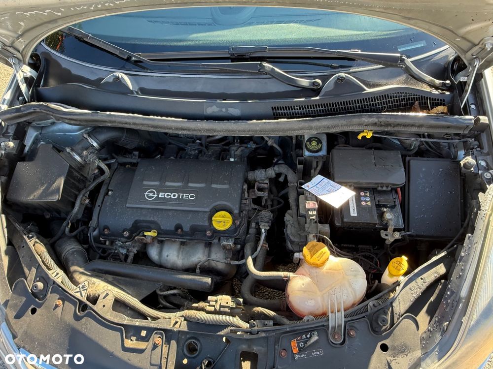 Opel Corsa 1.2 16V Energy - 12