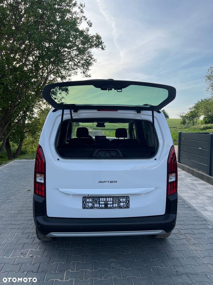 Peugeot Rifter BlueHDI 130 L1 EAT8 GT - 6