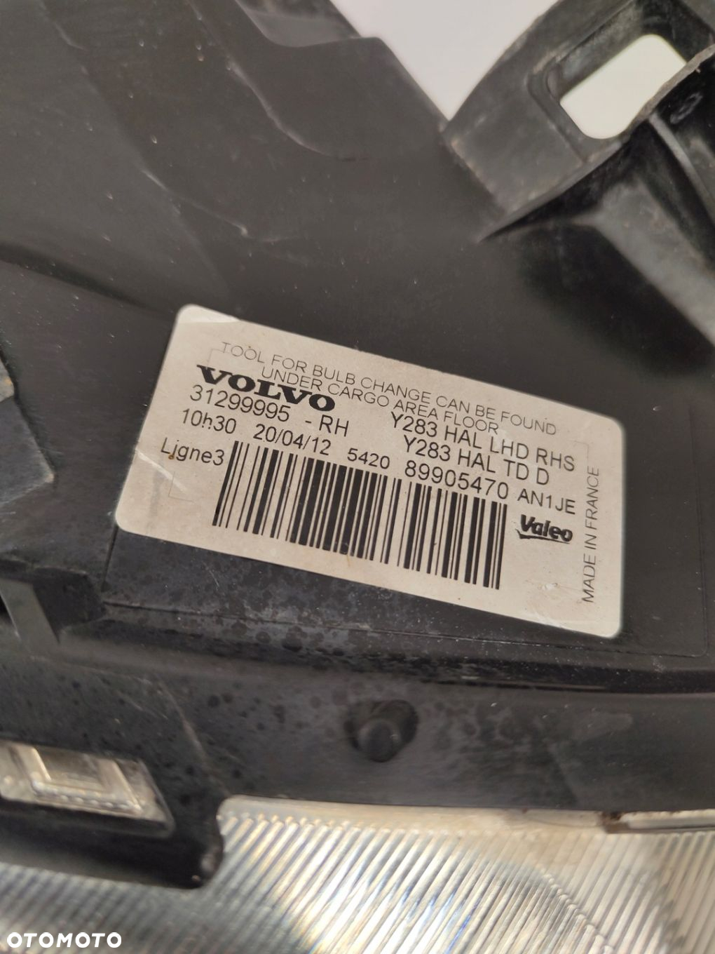 VOLVO S60 C60 KOMPLET LAMP ZW PRZEDNICH 31299995, 31383066 - 3