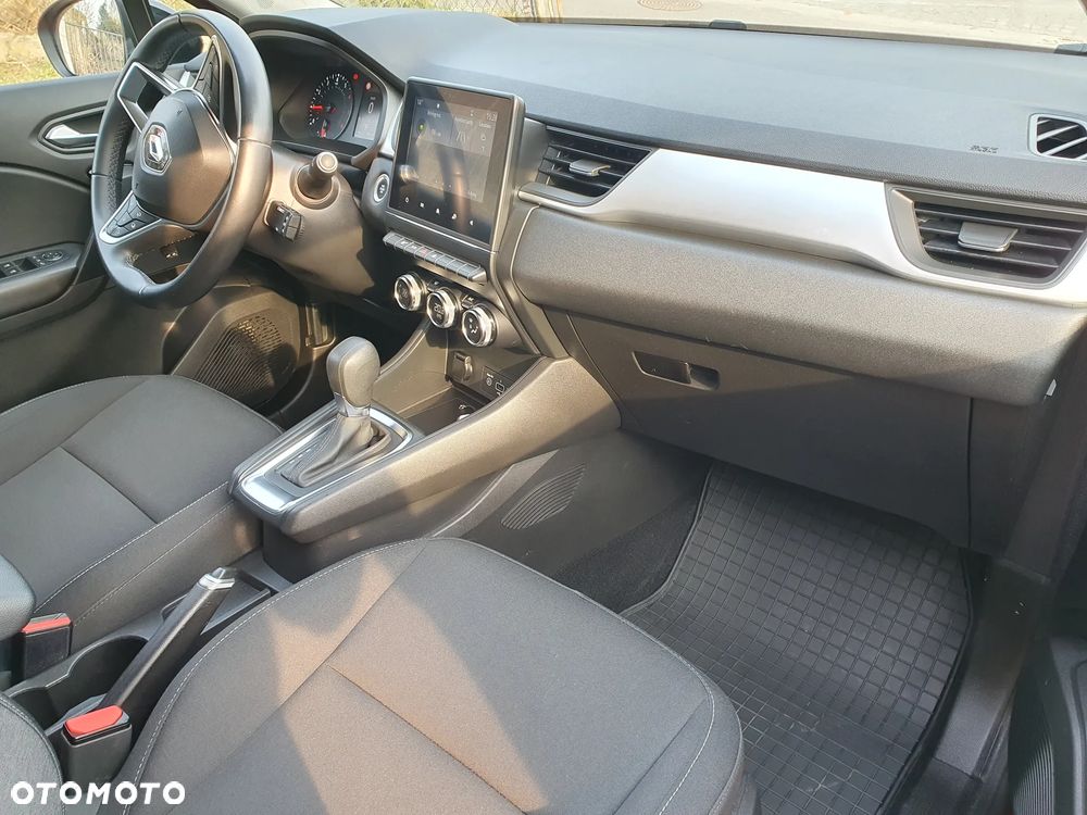 Renault Captur - 21