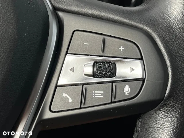 BMW Seria 3 318d Sport Line - 22
