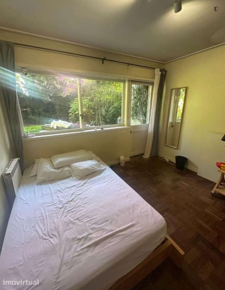 Quarto - localizado em Cedofeita Porto - Grande imagem: 2/9