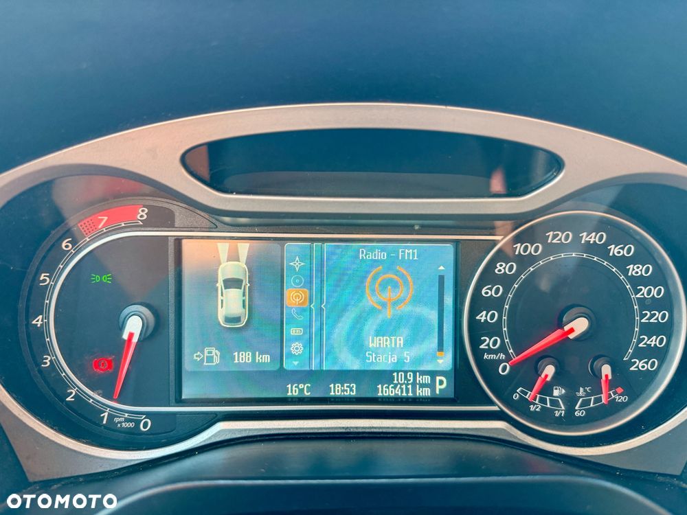 Ford Galaxy 2.3 Platinium X - 26