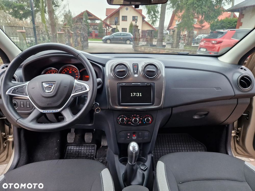 Dacia Sandero Stepway 0.9 TCe Laureate S&S - 15
