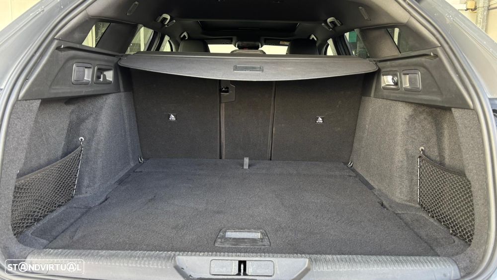 Peugeot 308 SW PureTech 130 EAT8 GT - 26