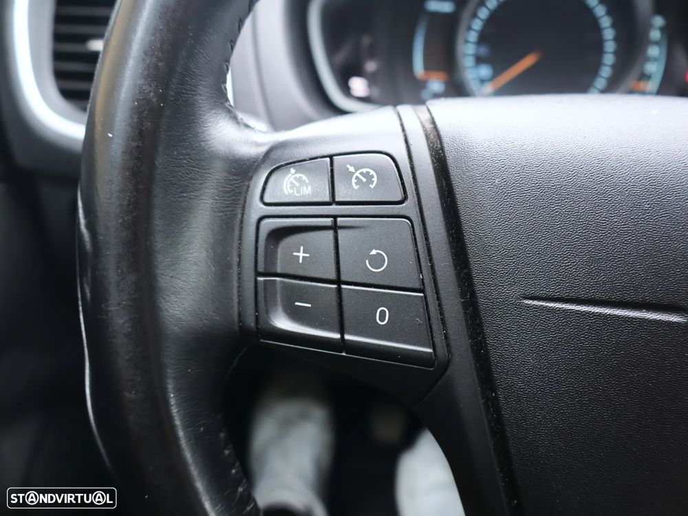 Volvo V40 D2 Kinetic - 12