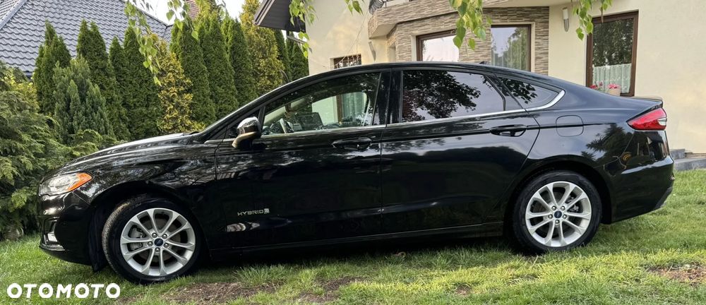Ford Fusion - 7