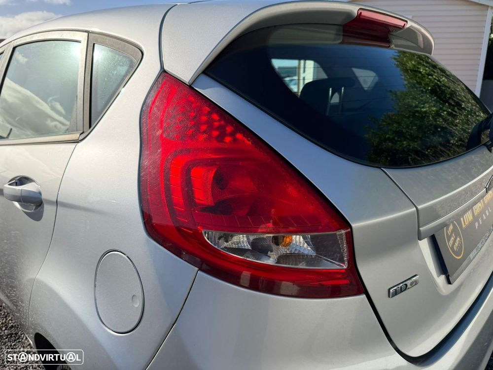 Ford Fiesta 1.5 TDCi Trend - 24