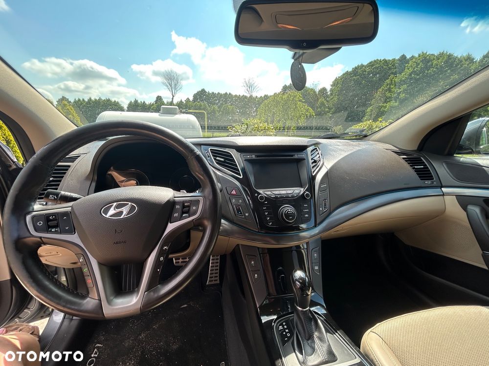 Hyundai i40 1.7 CRDi Premium DCT - 4