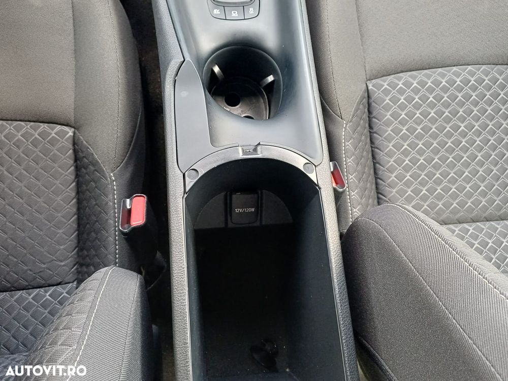 Toyota C-HR 1.8 HSD 122 CP 4x2 CVT Core - 22