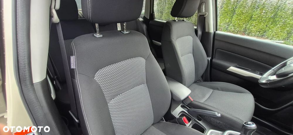 Suzuki Vitara 1.6 Premium 2WD - 14