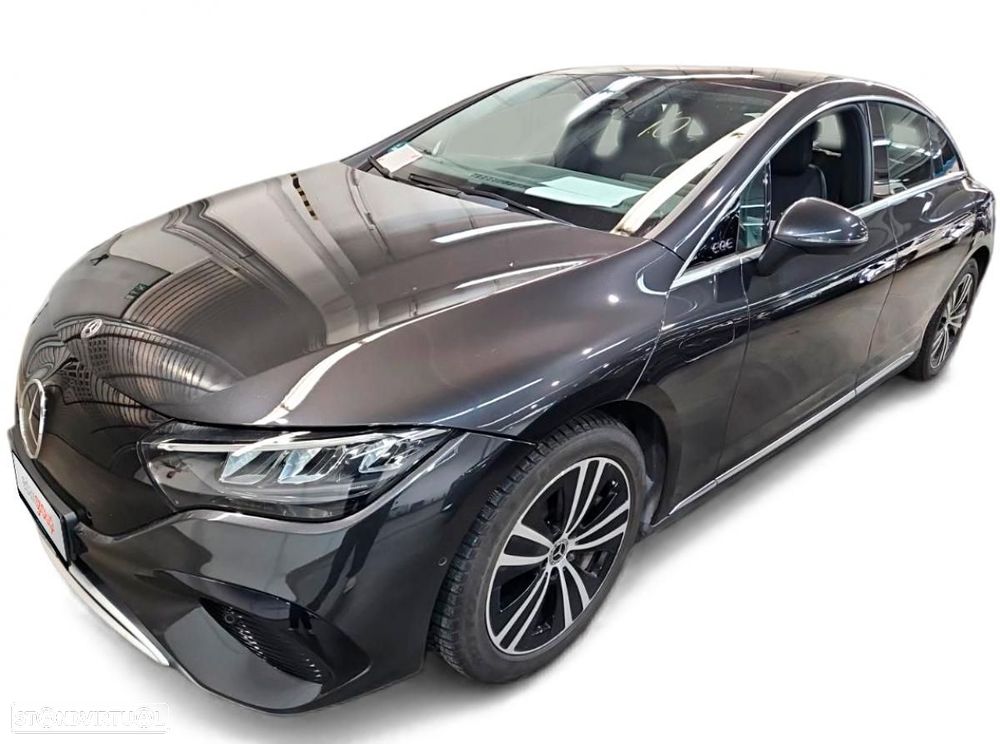 Mercedes-Benz EQE 300 Electric Art - 1