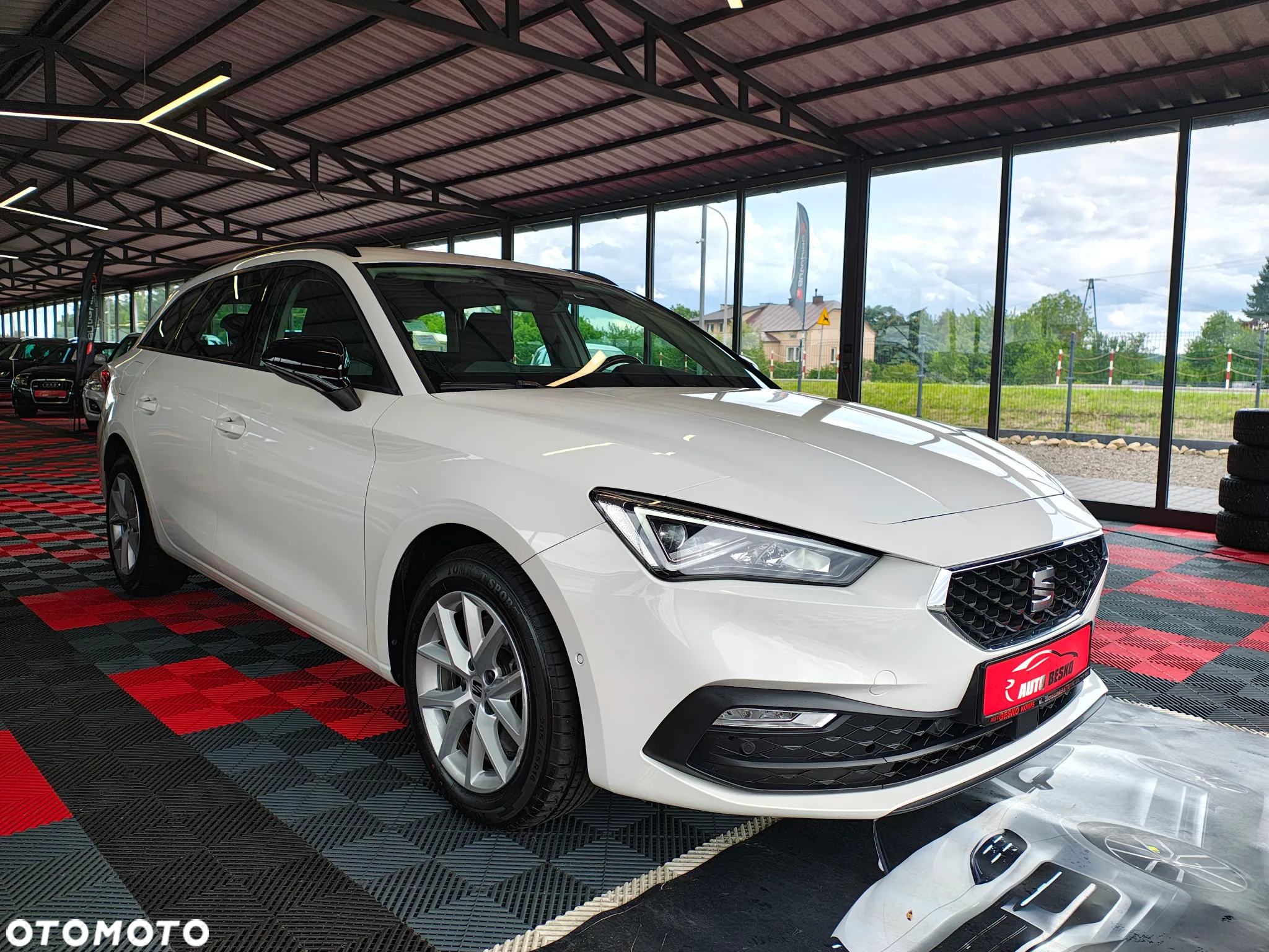 Seat Leon 2.0 TDI DSG Style - 11