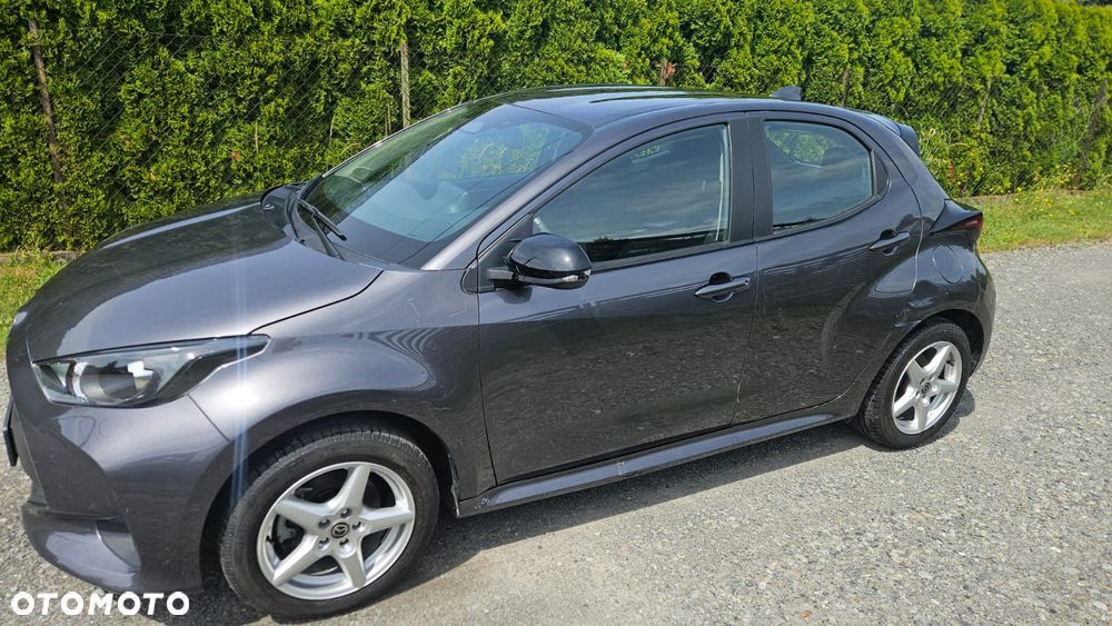 Mazda 2 Hybrid - 26