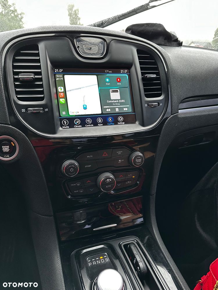 Chrysler 300s - 28