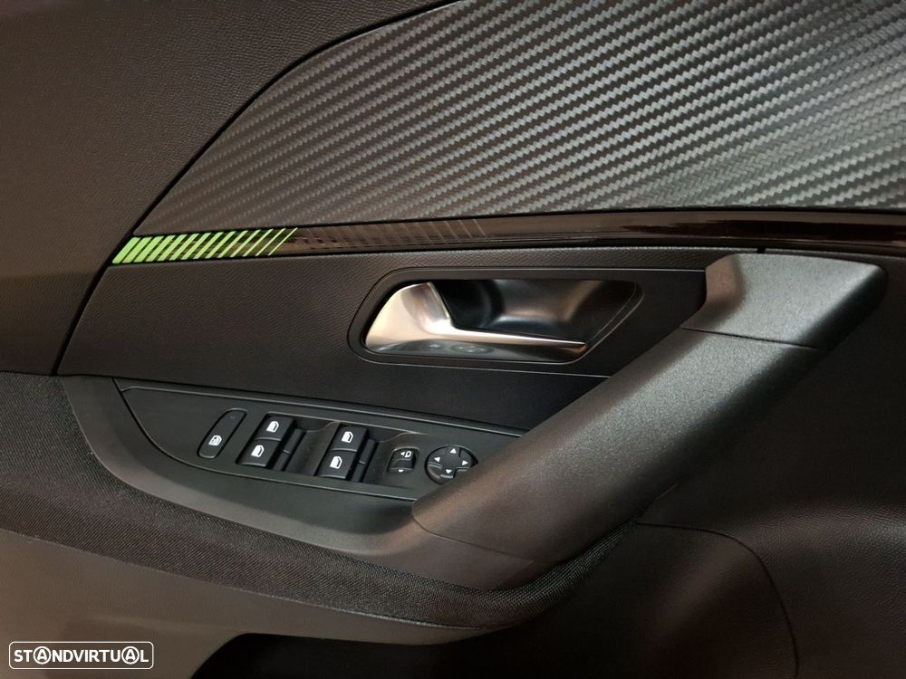 Peugeot e-2008 54 kWh Active - 24