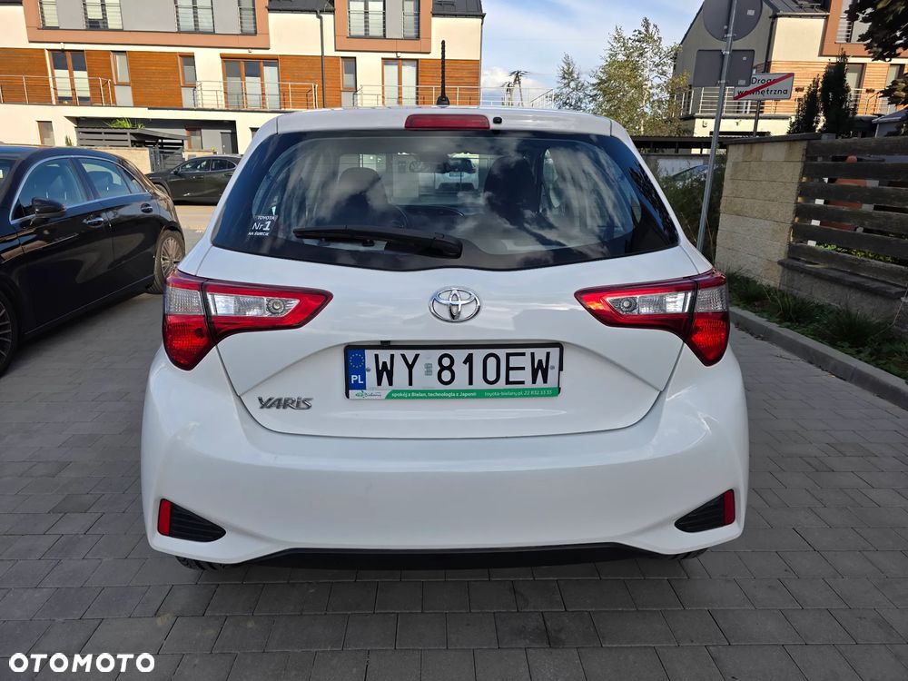 Toyota Yaris 1.5 Active - 9