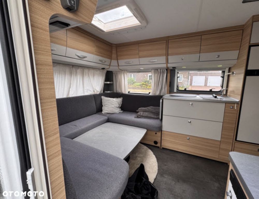 Dethleffs Camper 730 FKR - 2