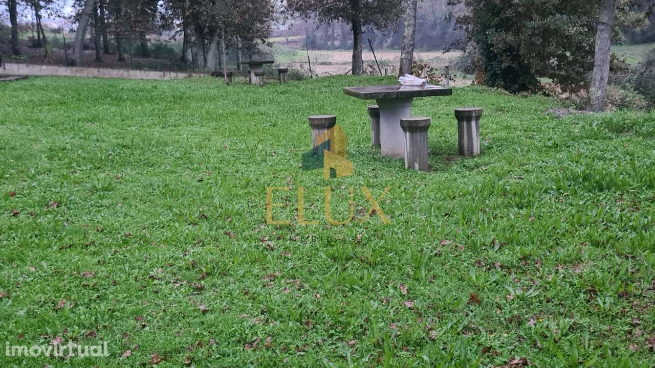 Moradia para Restaurar T4 Venda em Margaride (Santa Eulália), Várzea, - Grande imagem: 3/15