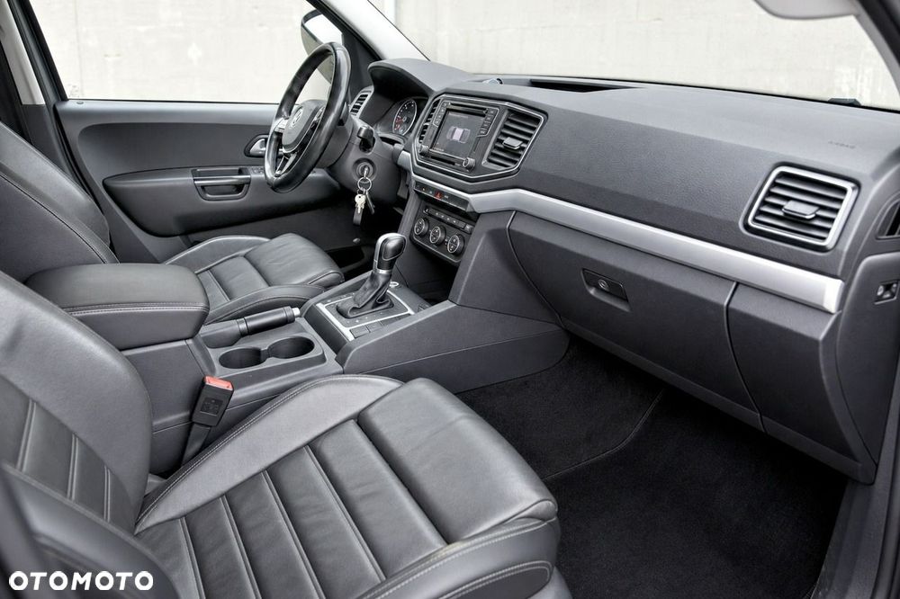 Volkswagen Amarok - 15