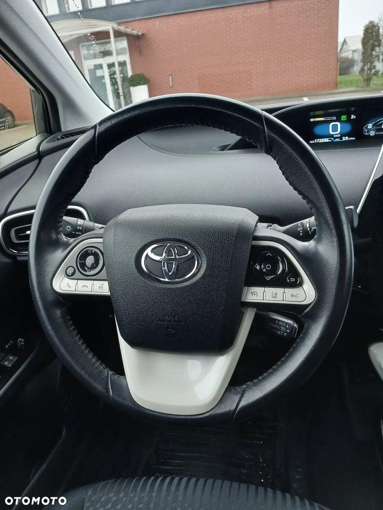 Toyota Prius 1.8 Hybrid Prestige - 16