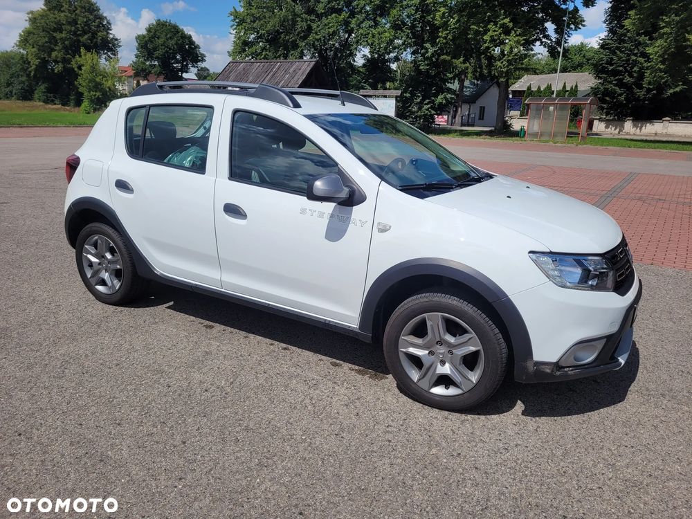 Dacia Sandero Stepway 0.9 TCe Laureate S&S - 4
