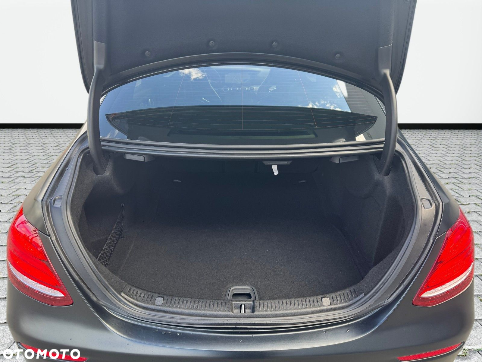 Mercedes-Benz Klasa E AMG 63 S 4-Matic+ - 16