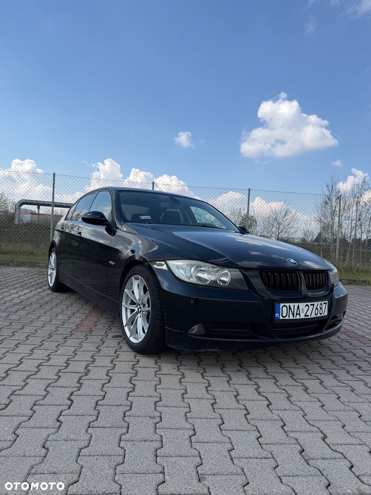 BMW Seria 3 320d - 4
