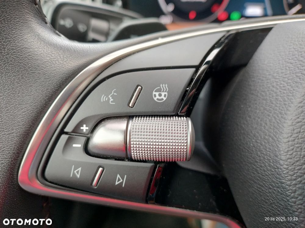 Skoda Superb 2.0 TDI SCR 4x4 L&K DSG - 15