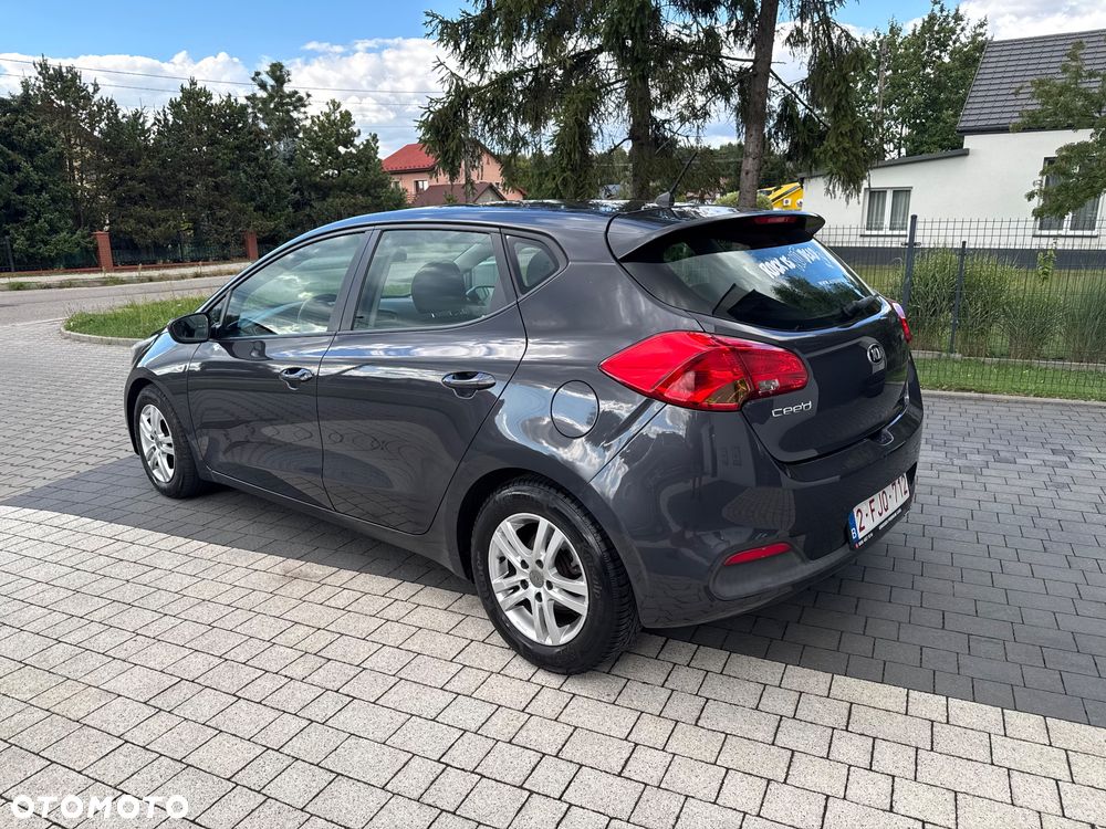 Kia Ceed 2014 photo 3