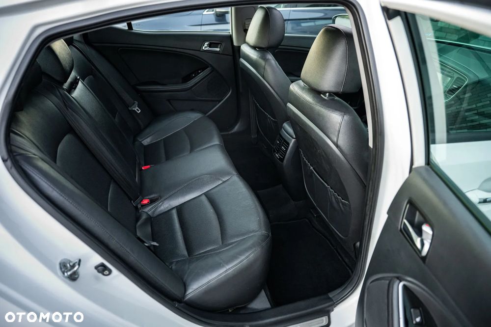 Kia Optima 1.7 CRDI Automatik Edition 7 - 26