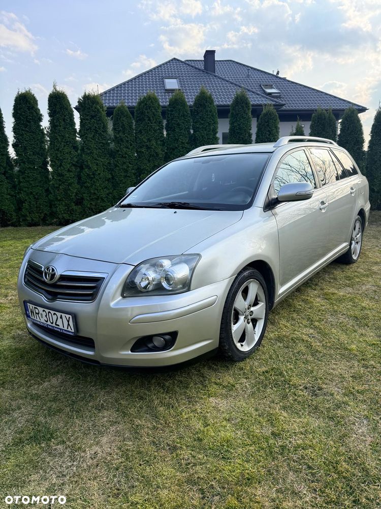 Toyota Avensis 1.8 VVT-i - 1
