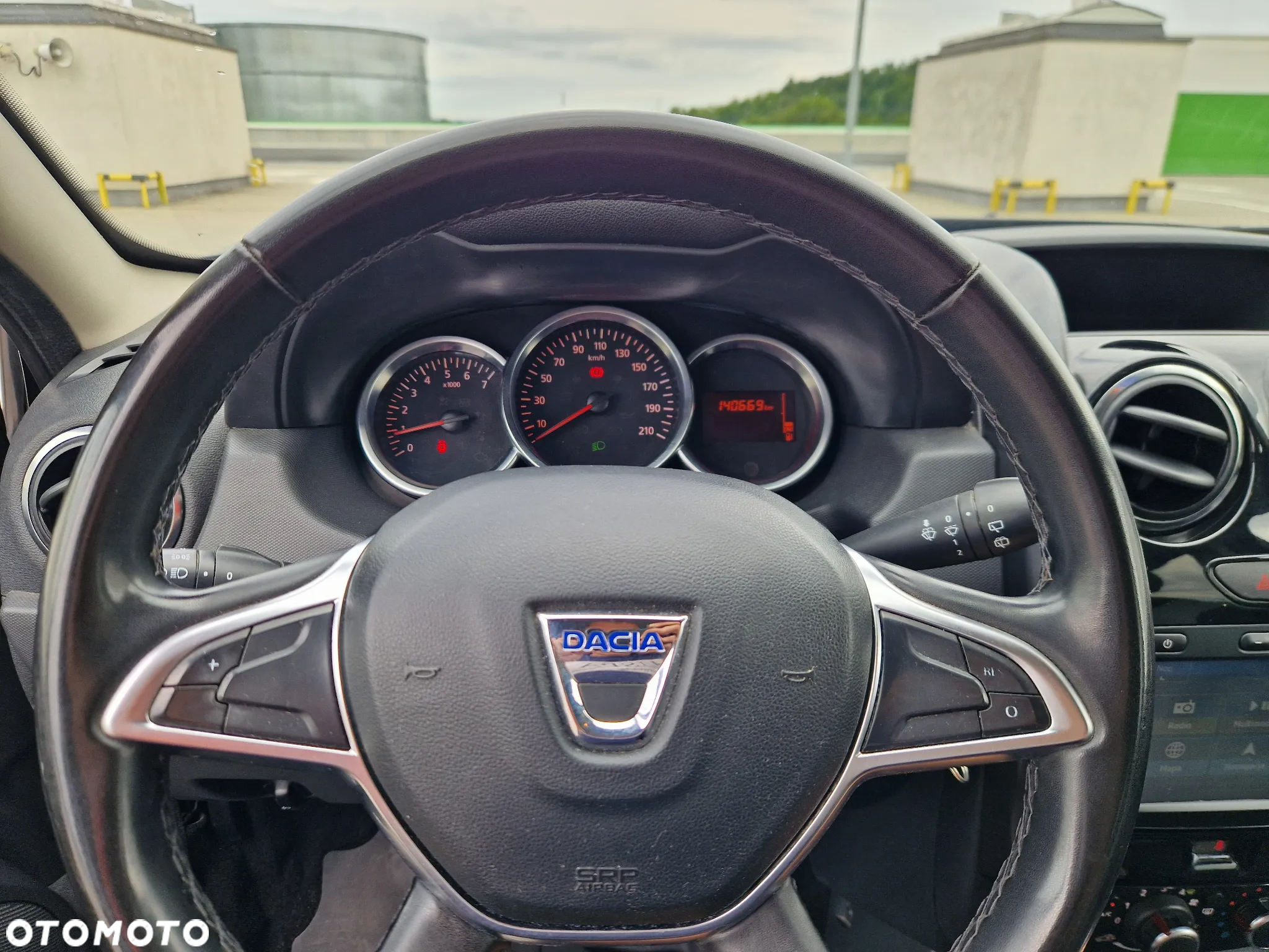 Dacia Duster 1.6 SCe Laureate S&S - 18