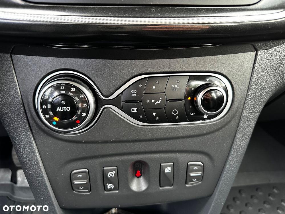 Dacia Sandero Stepway TCe 90 (S&S) Celebration - 24