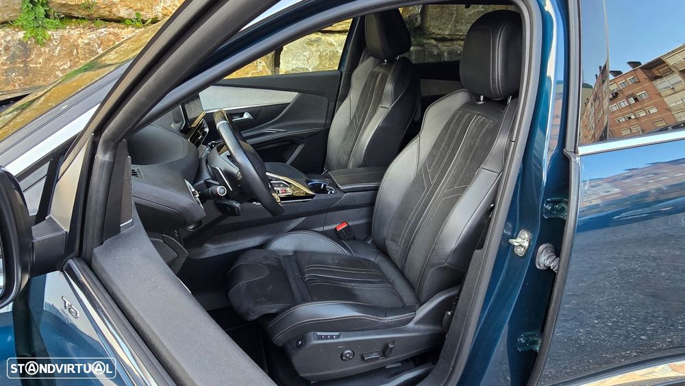 Peugeot 5008 1.5 BlueHDi GT EAT8 - 53