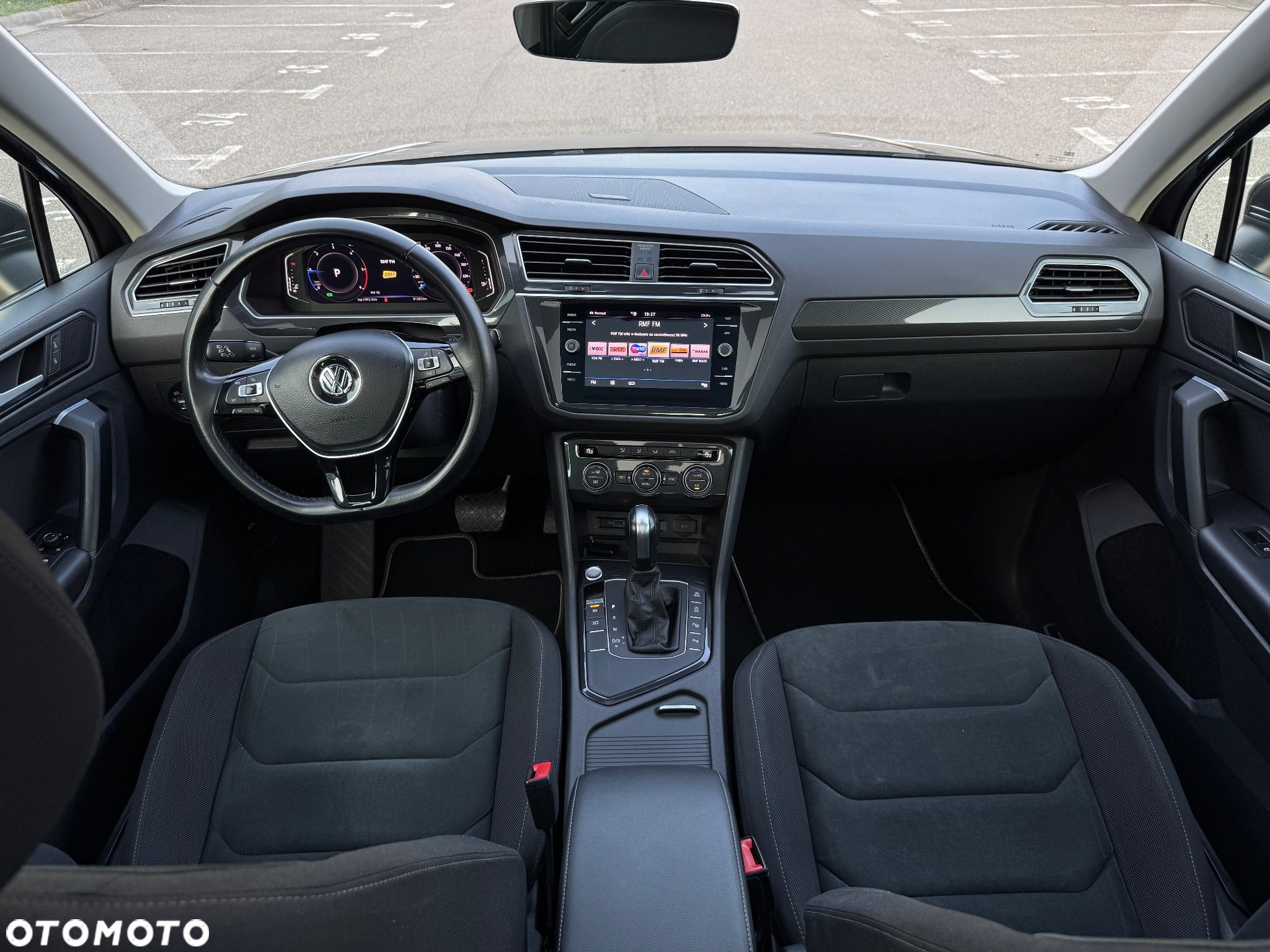 Volkswagen Tiguan 2.0 TDI SCR DSG R-Line - 13