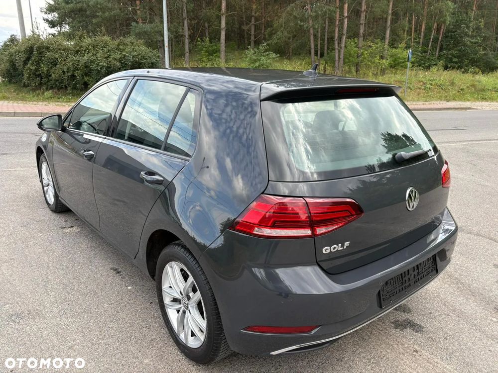 Volkswagen Golf 1.6 TDI BlueMotion Technology Comfortline - 11