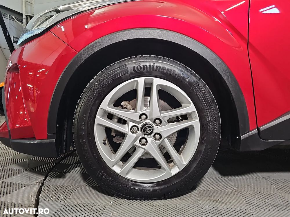 Toyota C-HR - 14