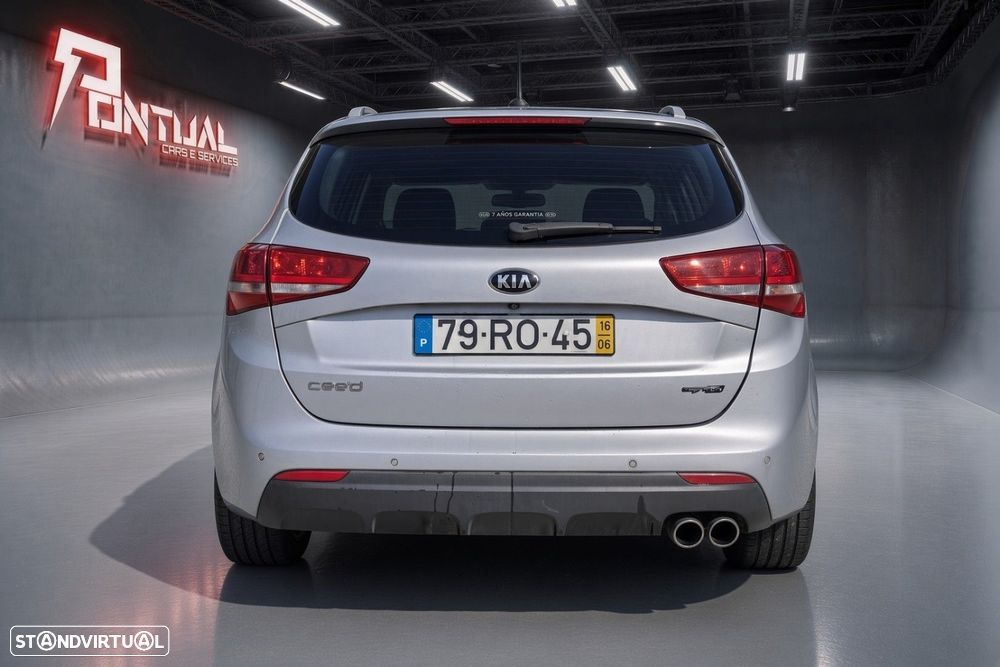 Kia Ceed SW 1.6 CRDi GT Line - 32