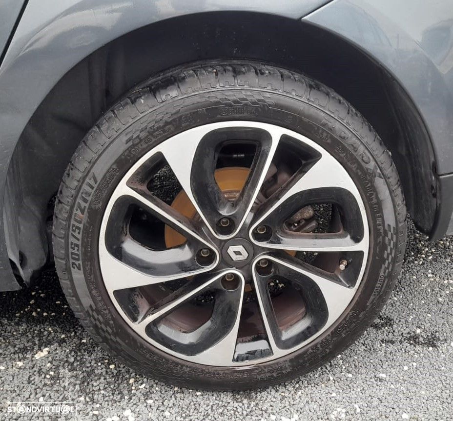 Renault Mégane Sport Tourer 1.5 dCi Bose Edition J18 - 10