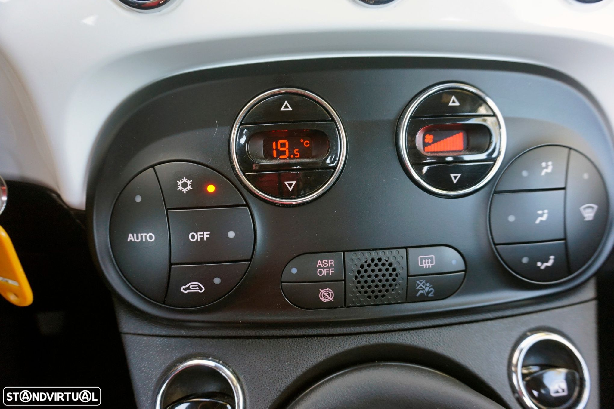 Fiat 500 1.0 Hybrid Club - 19